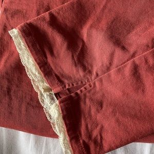 Sending toThredUp soon!LOGO Lori Goldstein Clay twill crops Sz.26 EUC